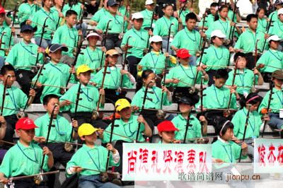 �c����.һ��ǧ�˶�����������(l�� )��(hu�� )(�����V)14